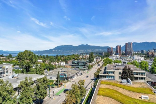 216-1777 7Th Avenue W, Vancouver, BC 