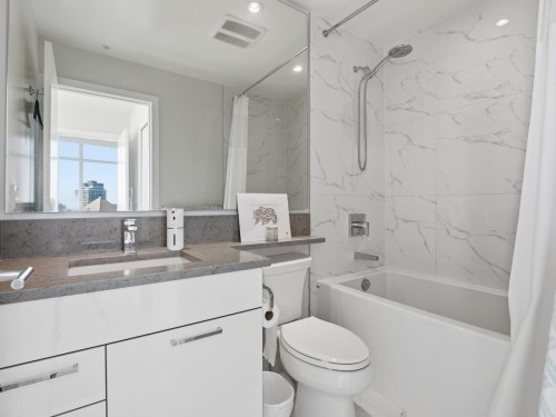 2702-1788 Gilmore Avenue, Burnaby, BC 