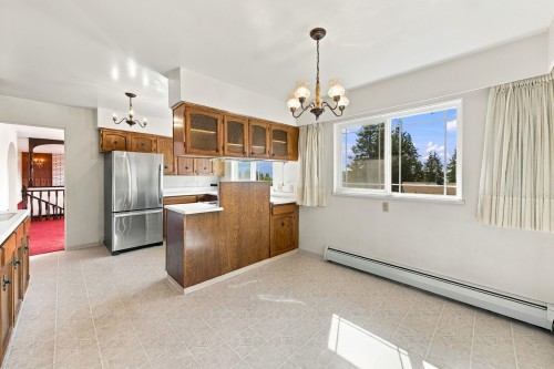 4148 Fairway Place, North Vancouver, BC 