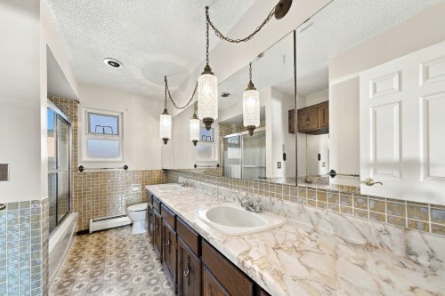 4148 Fairway Place, North Vancouver, BC 
