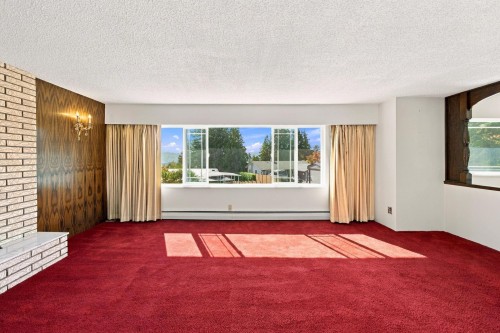 4148 Fairway Place, North Vancouver, BC 