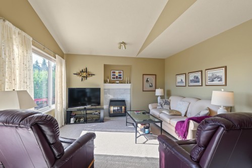 2740 Westlake Drive, Coquitlam, BC 