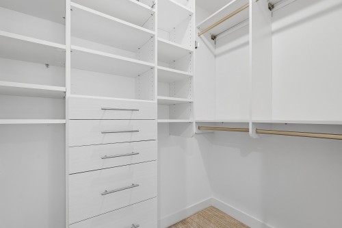 203-2481 Waterloo Street, Vancouver, BC 