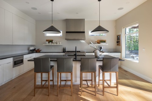 1510 Crystal Creek Drive, Anmore, BC 