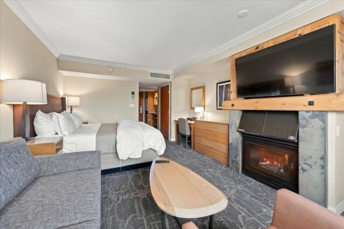 460-4090 Whistler Way, Whistler, BC 