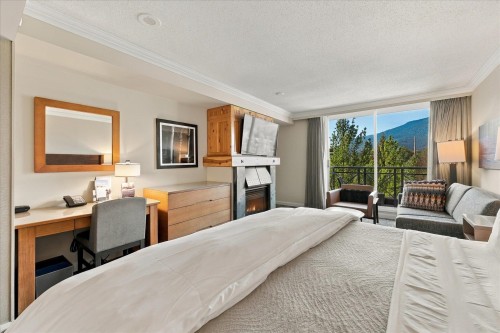 460-4090 Whistler Way, Whistler, BC 