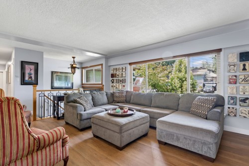 517 Ailsa Avenue, Port Moody, BC 