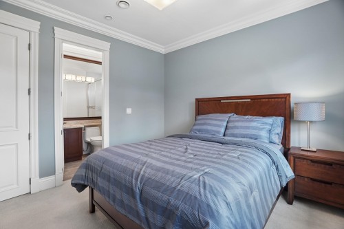 5807 Cree Street, Vancouver, BC 