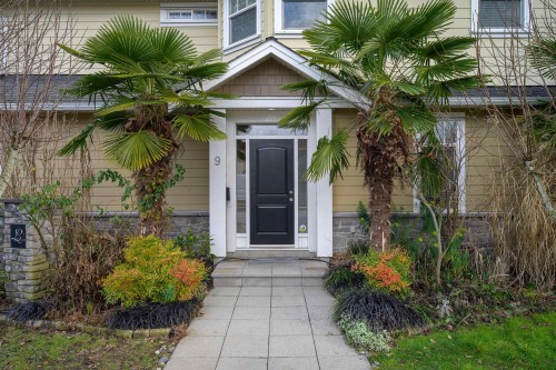 9-4780 55b Street  Delta, BC V4K 3B7