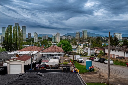 3087 Royal Oak Avenue, Burnaby, BC 
