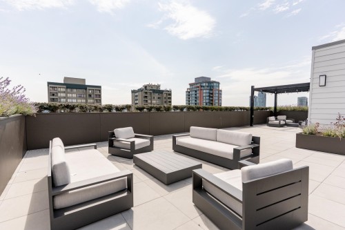 421-82 First Street, New Westminster, BC 