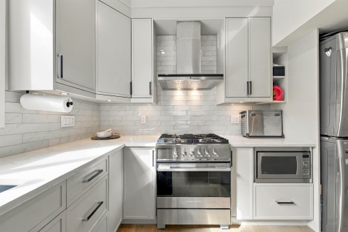 2178 Renfrew Street, Vancouver, BC 