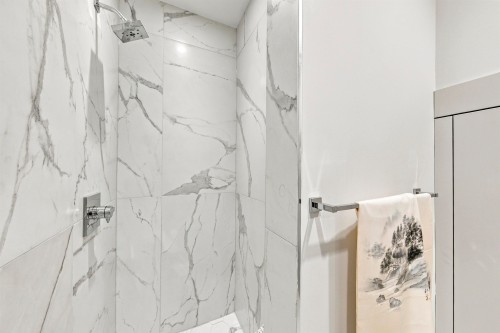 2178 Renfrew Street, Vancouver, BC 