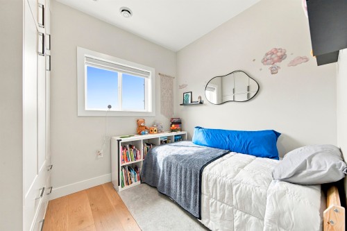 2178 Renfrew Street, Vancouver, BC 