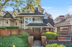 302-3638 Rae Avenue Vancouver, BC V5R 2P5