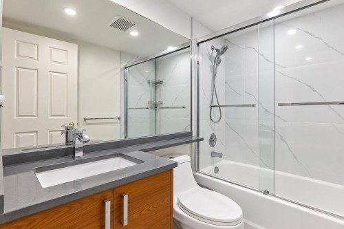 302-3638 Rae Avenue, Vancouver, BC 
