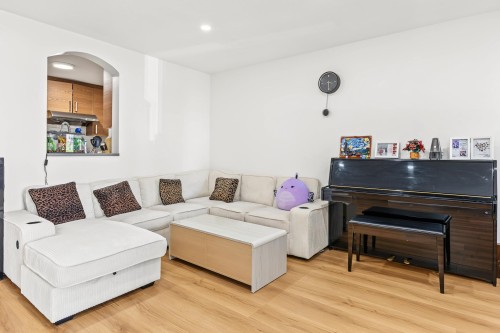302-3638 Rae Avenue, Vancouver, BC 