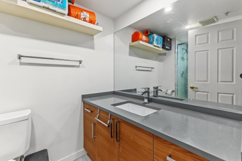302-3638 Rae Avenue, Vancouver, BC 