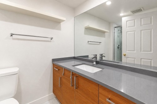 302-3638 Rae Avenue, Vancouver, BC 