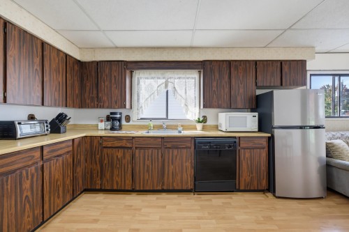 3587 Triumph Street, Vancouver, BC 