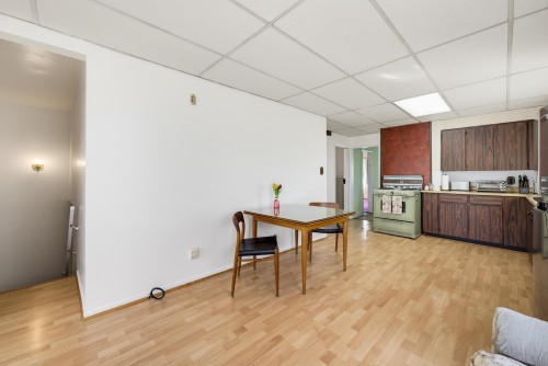 3587 Triumph Street, Vancouver, BC 