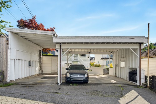 3587 Triumph Street, Vancouver, BC 