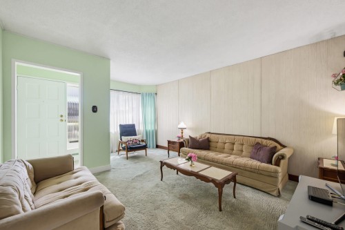 3587 Triumph Street, Vancouver, BC 