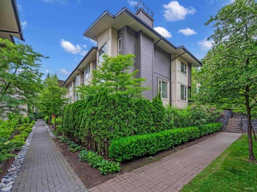 51-9229 University Crescent, Burnaby, BC 