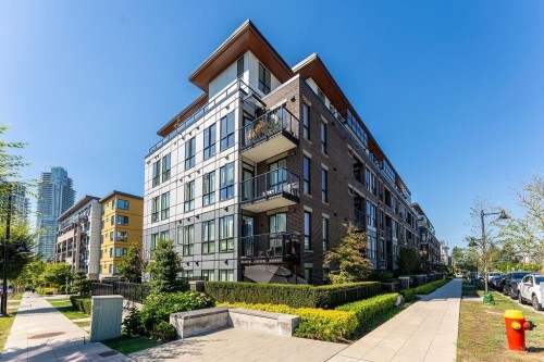 101-750 Dogwood Street, Coquitlam, BC 
