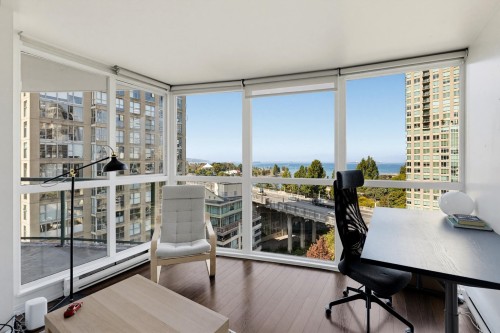 1401-907 Beach Avenue, Vancouver, BC 