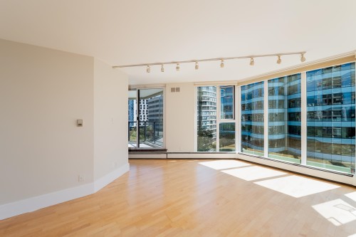 905-1010 Burnaby Street, Vancouver, BC 