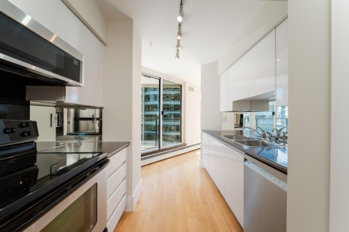 905-1010 Burnaby Street, Vancouver, BC 