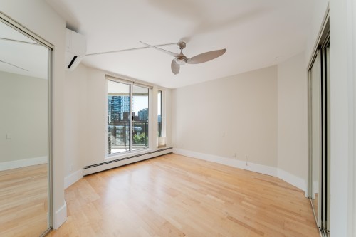 905-1010 Burnaby Street, Vancouver, BC 
