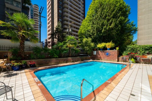 905-1010 Burnaby Street, Vancouver, BC 