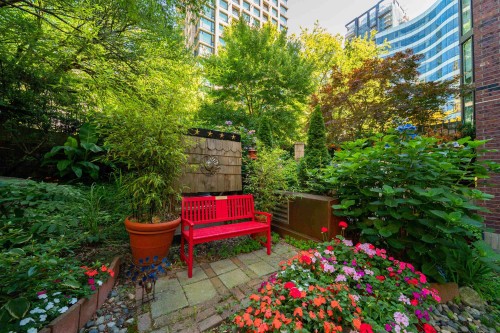 905-1010 Burnaby Street, Vancouver, BC 