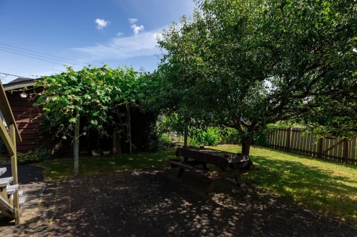 6775 -6777 Balmoral Street, Burnaby, BC 