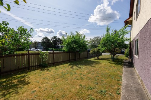 6775 -6777 Balmoral Street, Burnaby, BC 
