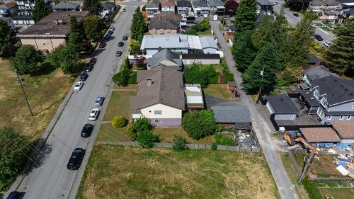 6775 -6777 Balmoral Street, Burnaby, BC 