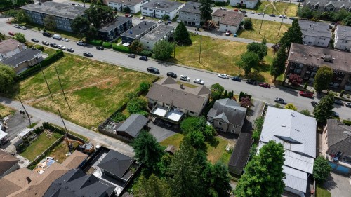 6775 -6777 Balmoral Street, Burnaby, BC 