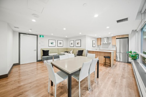 1208-1788 Columbia Street, Vancouver, BC 