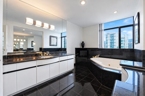 2301-4505 Hazel Street, Burnaby, BC 