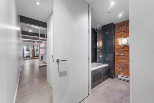 306-53 Hastings Street W, Vancouver, BC 