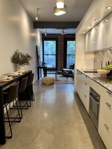 306-53 Hastings Street W, Vancouver, BC 