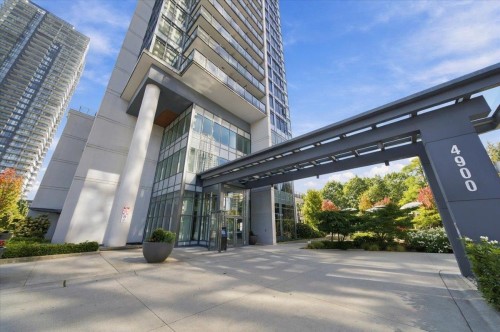 3708-4900 Lennox Lane, Burnaby, BC 