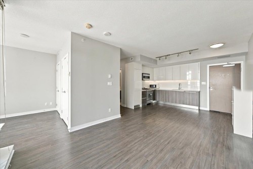 3708-4900 Lennox Lane, Burnaby, BC 