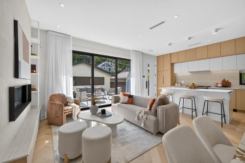 2-58 40Th Avenue E, Vancouver, BC 