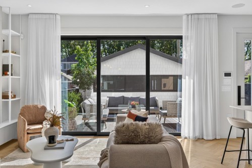 2-58 40Th Avenue E, Vancouver, BC 