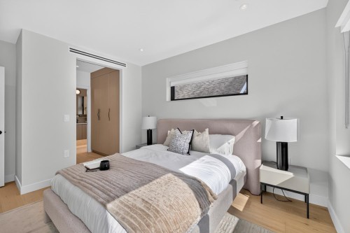 2-58 40Th Avenue E, Vancouver, BC 