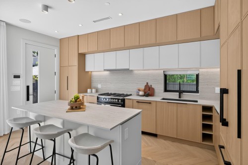 2-58 40Th Avenue E, Vancouver, BC 