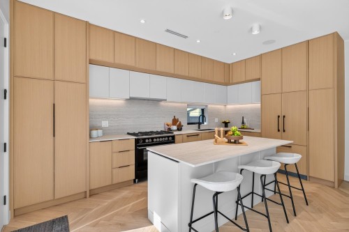 2-58 40Th Avenue E, Vancouver, BC 